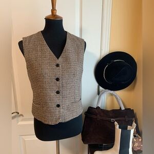 Sunday Up  Houndstooth Vest -medium